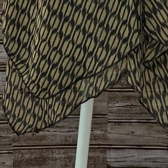 🔥🔥SALE🔥🔥𝅺COCO + JAIMESON Chiffon Tank Top NWT - Picture 4 of 4